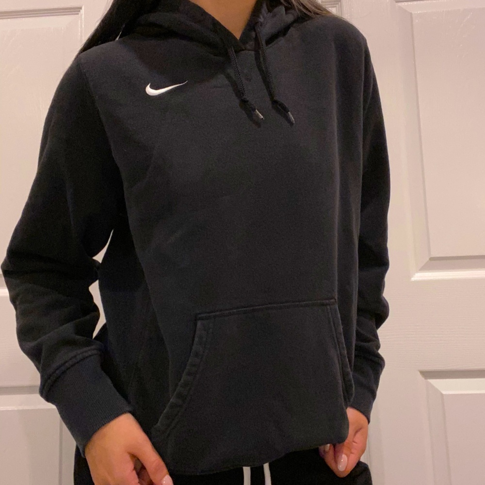 Black Nike hoodie
